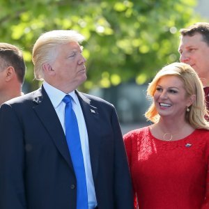 Donald Trump na summitu NATO-a s Kolindom Grabar Kitarović