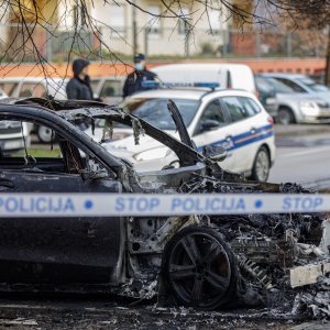Požar automobila u Zagrebu
