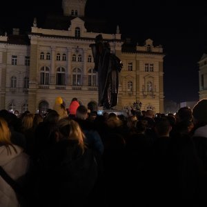 Novosađani se opraštaju od Balaševića