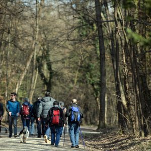 Zagreb: Građani uživali u šetnji u parku Maksimir