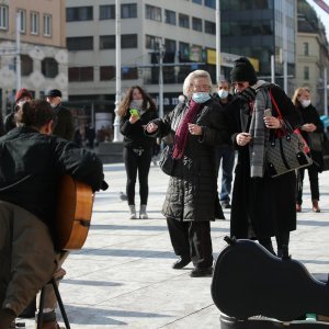 Trg bana Josipa Jelačića