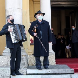 Uzvanici na komemoraciji za Milana Bandića