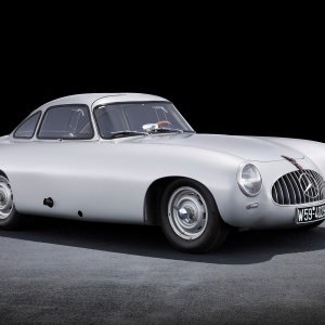 Mercedes-Benz 300 SL trkaći automobil (W 194) iz 1952.