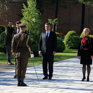 Polaganje vijenaca na Mirogoju povodom Dana oslobođenja Zagreba