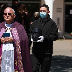 Posljednji ispraćaj glumca i redatelja Saše Anočića