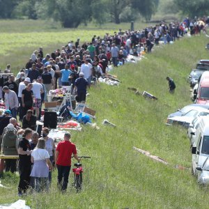 Zagreb: Gužva na Savskom nasipu zbog zatvorenog sajma na Hreliću