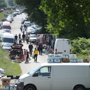 Zagreb: Gužva na Savskom nasipu zbog zatvorenog sajma na Hreliću