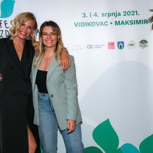 Nevena Rendeli i Antonija Blaće