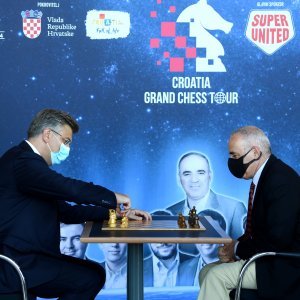 Andrej Plenković u NSK otvorio šahovski turnir Croatia Grand Chess Tour