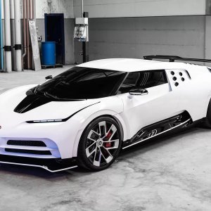 Bugatti Centodieci (2019.)