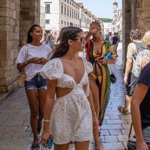 Viktorijine anđelice stigle u Dubrovnik kako bi proslavile djevojačku večer Jasmine Tookes