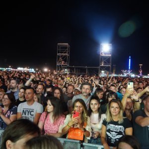 U Beogradu koncertom Bijelog Dugmeta otvoren Beer fest