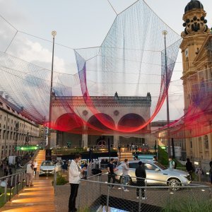IAA Mobility 2021 u Münchenu - Odeonsplatz, svjetlosna instalacija Mercedesa