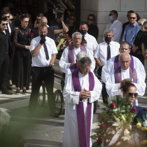 Pogreb Žane Lelas