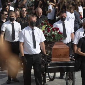 Pogreb Žane Lelas