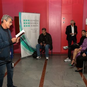 Promocija knjige Dimitrija Popovića 'Likovni zapisi u doba korone'