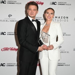 Scarlett Johansson i Colin Jost