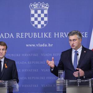 Konferencija za medije Macrona i Plenkovića