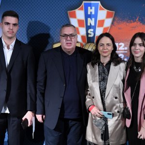 Sabahudin Topalbečirević sa obitelji