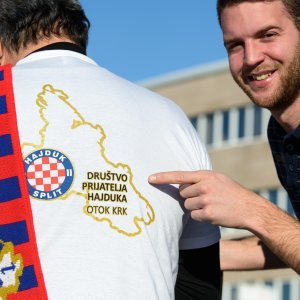 Navijači pred utakmicu Hajduk - Osijek