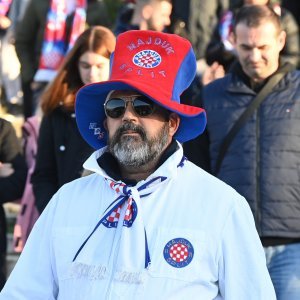 Navijači pred utakmicu Hajduk - Osijek