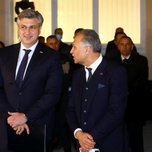 Andrej Plenković na otvorenju Romskog edukacijsko-kulturnog centra