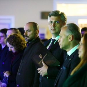 Andrej Plenković na otvorenju Romskog edukacijsko-kulturnog centra