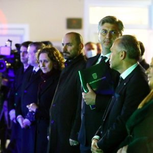 Andrej Plenković na otvorenju Romskog edukacijsko-kulturnog centra