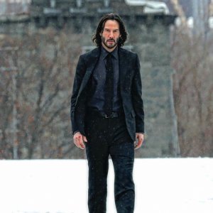 Keanu Reeves na setu filma 'John Wick 4'