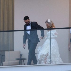 Hana Huljić i Petar Grašo na terasi hotela Harmony