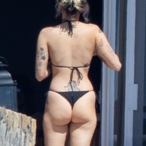 Miley Cyrus s novim dečkom na odmoru u Meksiku