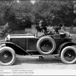 Citroën 5HP C3 T2 1924., gume Confort 715x115