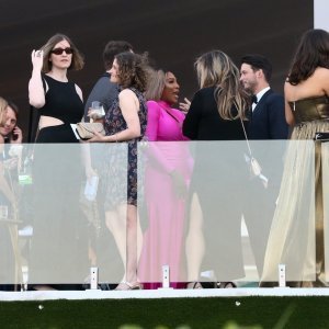 Eva Longoria, Serena Williams i Derek Blasberg