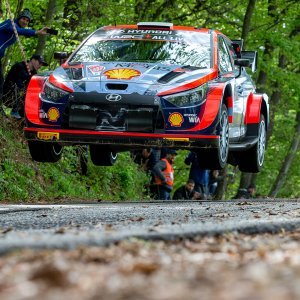 Počeo je WRC Croatia Rally 2022.!