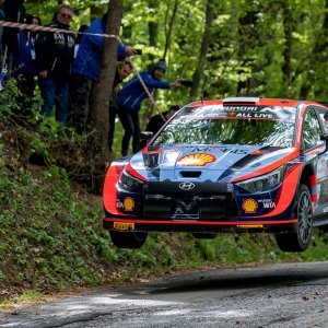 Počeo je WRC Croatia Rally 2022.!