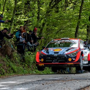 Počeo je WRC Croatia Rally 2022.!