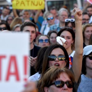 Severina na prosvjedu 'Dosta!' u znak solidarnosti za prekid trudnoće