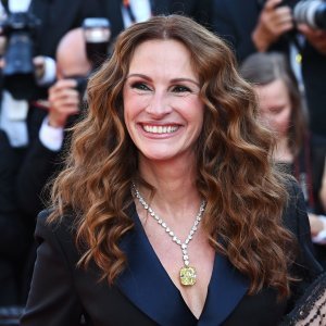 Julia Roberts