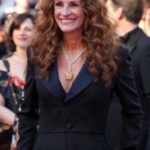 Julia Roberts