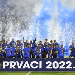 Dinamovi igrači slave titulu prvaka