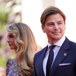 Tamsin Egerton i Josh Hartnett