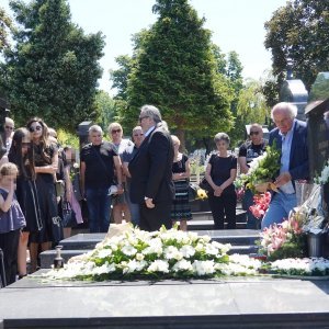 Viktor Ristović i ostatak obitelji i prijatelja