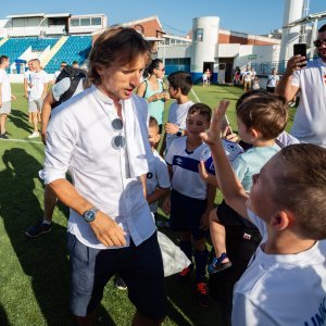 Luka Modrić družio se s djecom iz omladinskog pogona Zadra