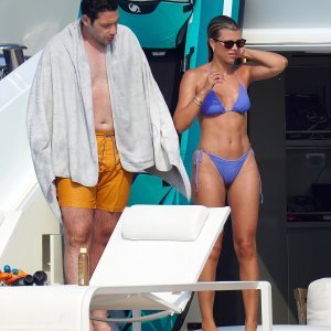 Sofia Richie na jahti uživa s dečkom Elliotom Graingom