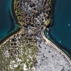 Opožareno područje Rasline i Zatona kod Šibenika snimljeno iz zraka