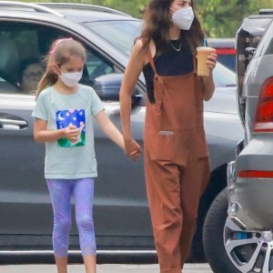 Mila Kunis i Ashton Kutcher s djecom