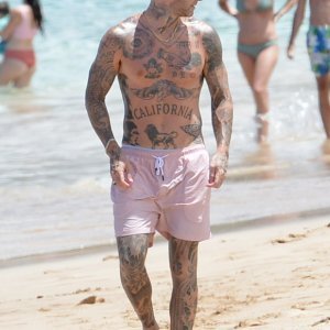 Adama Levine