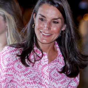 Kraljica Letizia s princezama Leonor i Sofijom