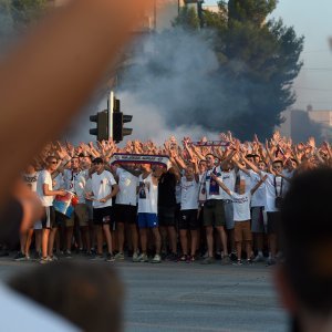 Navijači oko poljudskog stadiona uoči utakmice Hajduka i Villarreala