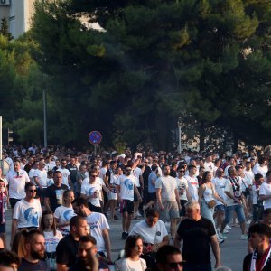 Navijači oko poljudskog stadiona uoči utakmice Hajduka i Villarreala